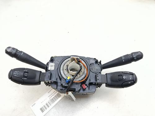 steering-wheel-controls-peugeot-208-i-ca_-cc_-2012-2013-2014-2015-2016-2017-2018-2019-2020-2021-36857205 main image