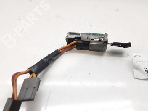 ignition-barrel-renault-clio-i-bc57_-5357_-12-5357y-5357k-271789a-1990-1991-1992-1993-1994-1995-1996-1997-1998-1999-11013337 main image