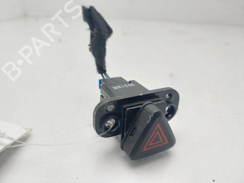 Used Warning switch CHEVROLET TRAX 1.7 TD (131 hp) 30859906