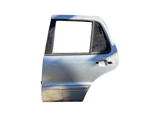 Used Left rear door MERCEDES-BENZ M-CLASS (W163) [1998-2005]  25252779