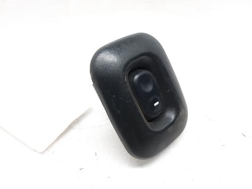 Used Right front window switch Right front window switch NISSAN TERRANO II (R20) 2.7 TDi 4WD (125 hp) 8416711 8416711