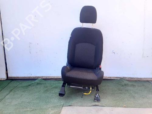 Right front seat MITSUBISHI ASX (GA_W_) 1.6 MIVEC (GA1W) (117 hp) 5768225