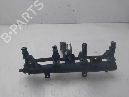Rampa inyectora PEUGEOT 206 Hatchback (2A/C) [1998-2012]  33046584