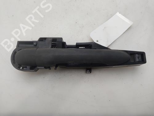 Højre bagtil udvendigt håndtag Højre bagtil udvendigt håndtag RENAULT KANGOO / GRAND KANGOO II (KW0/1_) 1.5 dCi 90 (KW05, KW08, KW0G, KW11) (90 hp) 37423757 37423757