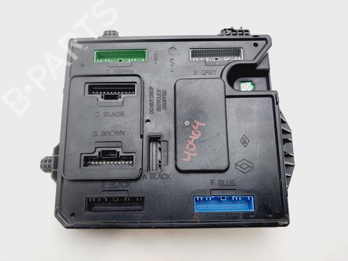 Used Fuse box RENAULT FLUENCE (L3_) 1.5 dCi (L30D, L30L, L306, L33F, L33L, L33M, L33V, L33W) (110 hp) 31848956