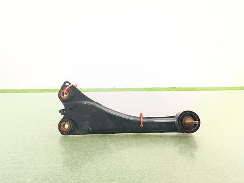 Used Right rear suspension arm Right rear suspension arm TOYOTA AURIS (_E18_) 1.8 Hybrid (ZWE186_, ZWE186R) (136 hp) 34208349 34208349