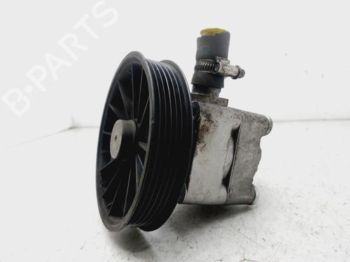 Used Steering pump VOLVO S60 I (384) D5 (185 hp) 28369190