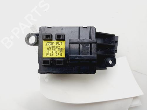 Parkbremsarm/handtak AUDI A8 D3 (4E2, 4E8) 4.2 quattro | BP29927466I18