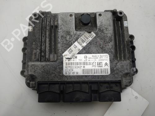 Used Engine control unit (ECU) Engine control unit (ECU) PEUGEOT 206 Hatchback (2A/C) 1.4 HDi eco 70 (68 hp) 33930205 33930205