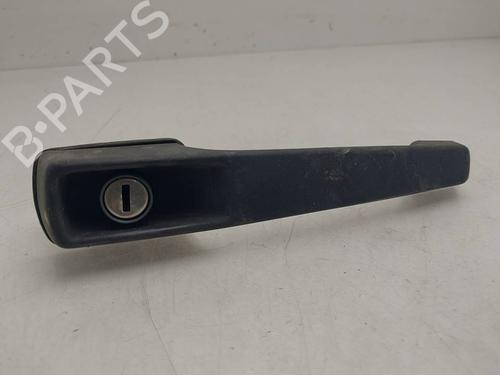 Used Front left exterior door handle Front left exterior door handle MERCEDES-BENZ MB Van (W631) D (631.332, 631.342) (75 hp) 40197884 40197884