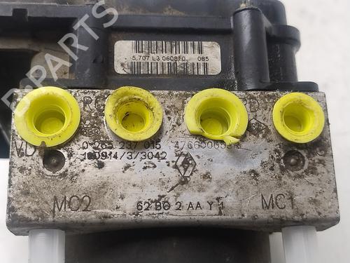 ABS pump RENAULT MASTER III Van (FV)  | BP29512664M43 