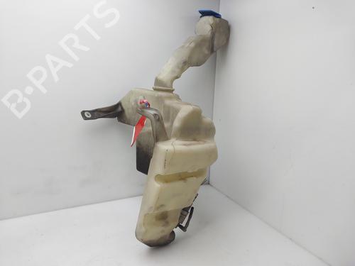 Used Windscreen washer tank Windscreen washer tank VW PASSAT B5.5 (3B3) [2000-2005] 35934798 35934798