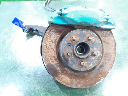 Left front steering knuckle LAND ROVER RANGE ROVER SPORT I (L320) 2.7 D 4x4 | BP9417751M25