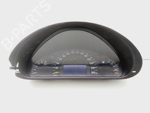 Used Instrument cluster MERCEDES-BENZ C-CLASS (W203) [2000-2007]  28438818