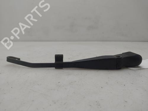 Used Rear windshield wiper arm Rear windshield wiper arm 37011483 37011483