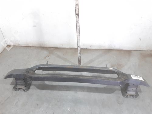 Used Front bumper reinforcement PEUGEOT 407 (6D_) 2.0 (6DRFNB, 6DRFNE) (136 hp) 7575181