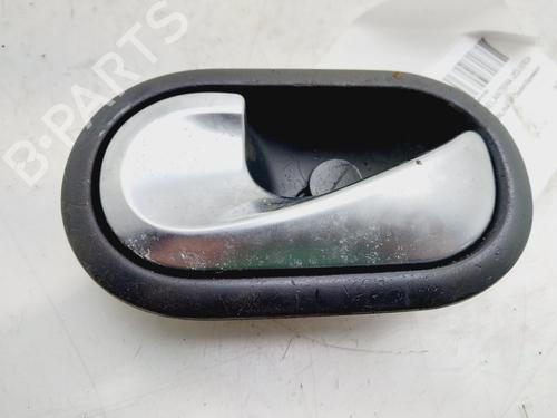 Used Front left interior door handle RENAULT MEGANE II (BM0/1_, CM0/1_) 1.5 dCi (BM0F, BM0T, BM2B, CM0F, CM0T) (82 hp) 19804130