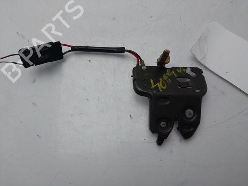 Used Tailgate lock NISSAN MAXIMA / MAXIMA QX IV (A32) 3.0 (193 hp) 32455687