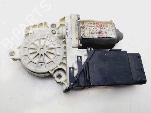 Rudehejsemotor forskærm højre VW GOLF IV (1J1) 1.9 TDI (115 hp) 31070204