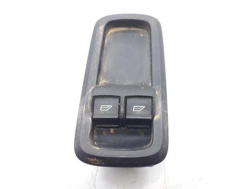 Used Left front window switch Left front window switch FORD FIESTA VI (CB1, CCN) 1.4 TDCi (68 hp) 9055473 9055473