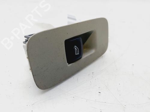 Venstre bagtil elrude kontakt VOLVO V40 Hatchback (525) D2 (114 hp) 31978989