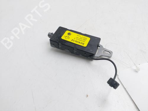 Base antenna Base antenna RENAULT GRAND SCÉNIC III (JZ0/1_) [2009-2016] 35720575 35720575