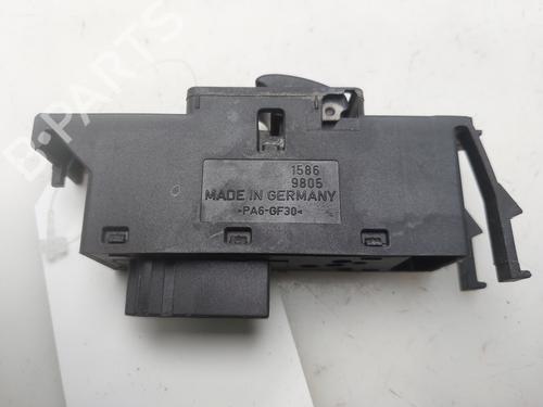 Right front window switch BMW 3 Touring (E46) 320 d | BP38674590I26 - Image 3
