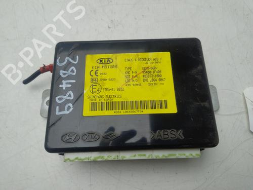 Used Electronic module KIA SPORTAGE II (JE_, KM_) 2.0 i 16V (141 hp) 28004764