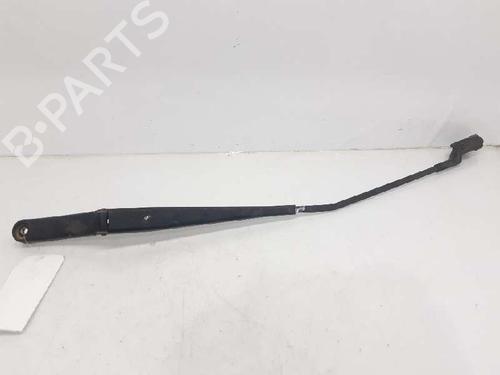Used Front windshield wiper arm VW JETTA III (1K2) 1.9 TDI (105 hp) 6128024