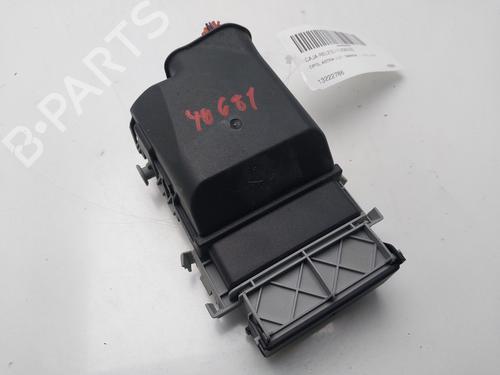 Fuse box OPEL ASTRA J (P10) 1.7 CDTI (68) | BP32226811E1 