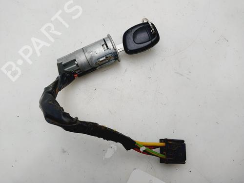 Used Ignition barrel RENAULT CLIO II (BB_, CB_) [1998-2016]  30742557