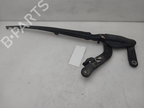 Used Front windshield wiper arm Front windshield wiper arm 38156709 38156709