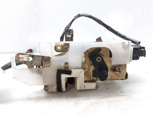 Used Rear left lock MAZDA 323 F V (BA) 1.5 16V (BA11) (88 hp) 7833971