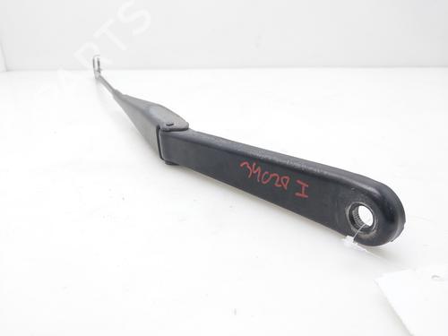 Used Front windshield wiper arm FORD FOCUS II (DA_, HCP, DP) [2004-2013]  17238659