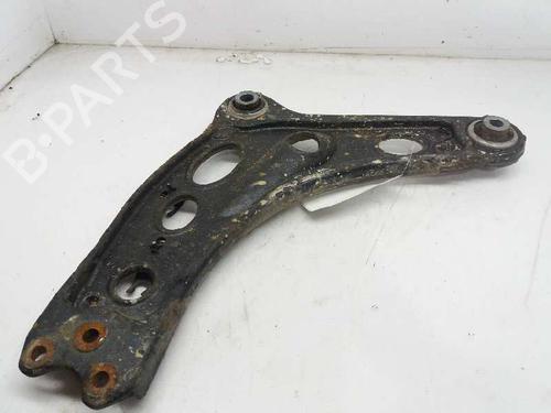 Used Right front suspension arm RENAULT TRAFIC III Bus (JG_) 1.6 dCi 115 (JGMD) (116 hp) 2940673