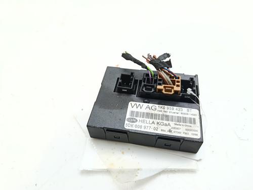 Elektronisk modul VW TOURAN (1T1, 1T2) [2003-2011]  29113817