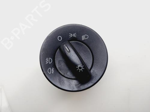 Used Headlight switch SKODA OCTAVIA II (1Z3) 1.9 TDI (105 hp) 30335554