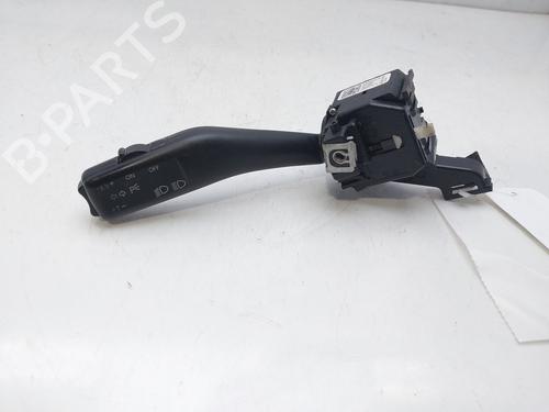 Used Steering column stalk SEAT LEON (1P1) 1.9 TDI (105 hp) 13936613