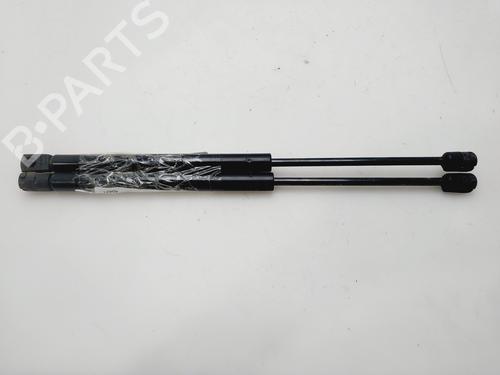 Used Tailgate lift support BMW 3 Touring (E91) 320 d (163 hp) 31632829