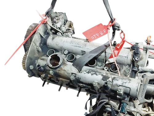 Used Cylinder head VW POLO (9N_, 9A_) 1.4 16V (75 hp) 26586565