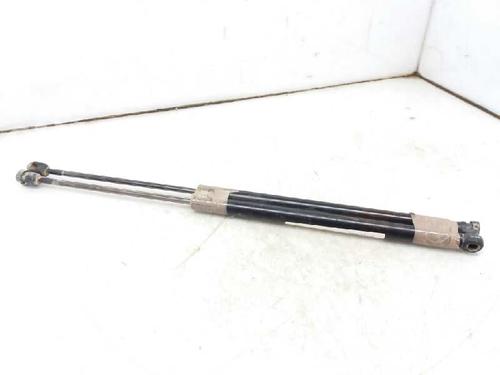 Used Tailgate lift support KIA SORENTO I (JC) 2.4 (139 hp) 13993538