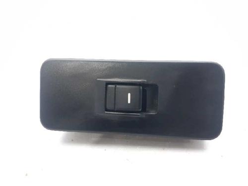 Used Right front window switch LAND ROVER DISCOVERY III (L319) 2.7 TD 4x4 (190 hp) 12401262