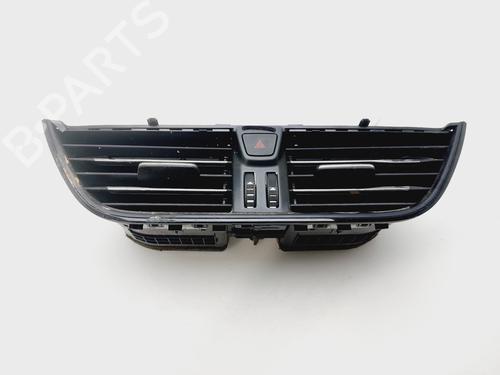 air-vent-ford-focus-iv-hn-2018-32273122 main image