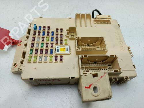 Boîte à Fusibles HYUNDAI i40 I (VF) 1.7 CRDi (116 hp) 31877357