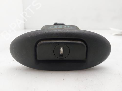 Used Tailgate handle Tailgate handle RENAULT MEGANE I Classic (LA0/1_) 1.6 e (LA0F, LA0S) (90 hp) 34051953 34051953