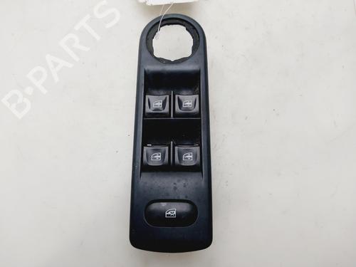 Used Left front window switch Left front window switch RENAULT CLIO IV (BH_) [2012-2021] 33207889 33207889