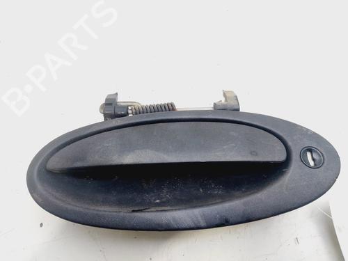 Used Front left exterior door handle RENAULT LAGUNA I (B56_, 556_) 1.9 dTi (100 hp) 27276764