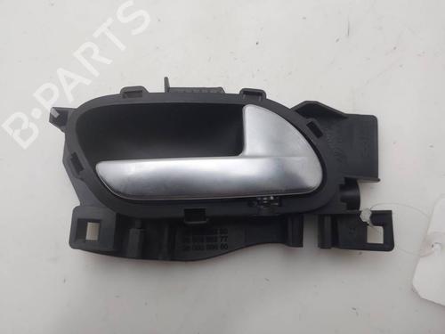 Used Rear right interior door handle Rear right interior door handle 39095198 39095198
