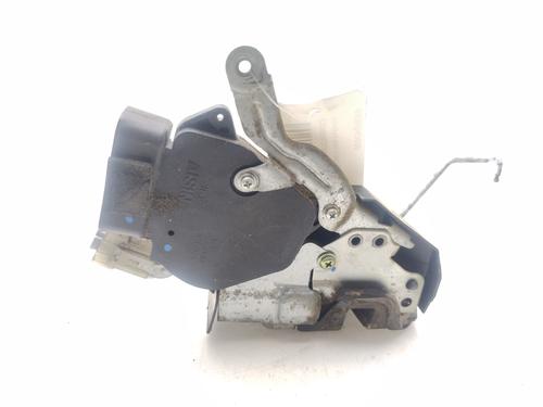 Used Tailgate lock TOYOTA RAV 4 II (_A2_) [2000-2005]  29911047