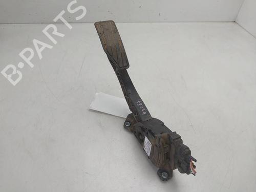 Used Pedal Pedal SUZUKI GRAND VITARA II (JT, TE, TD) 1.9 DDiS All-wheel Drive (JT419, TD44, JB419WD, JB419XD,... (129 hp) 40182306 40182306